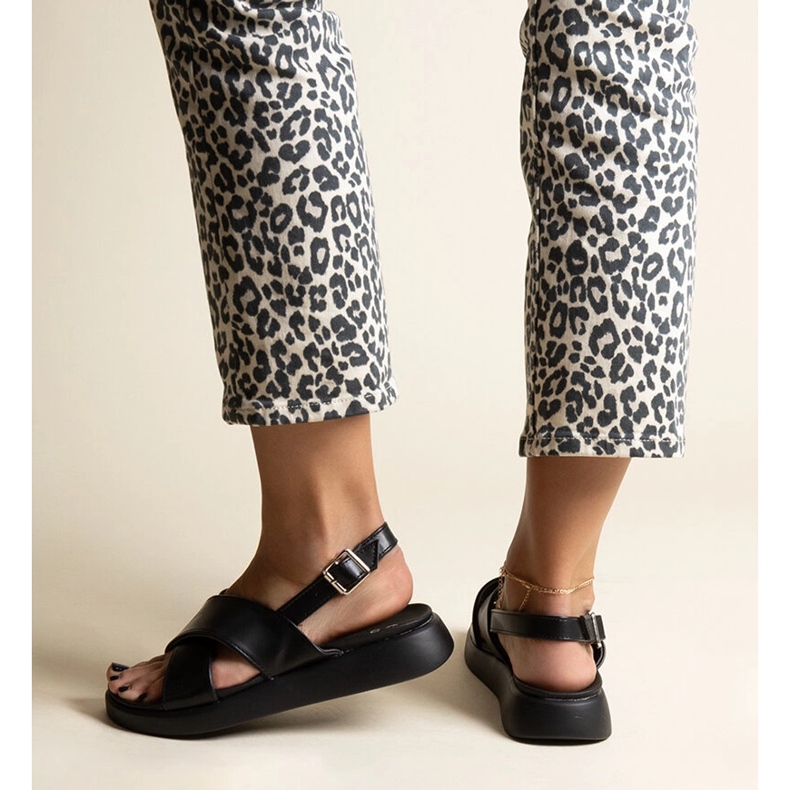 Sandale Black Burnet cu platformă negru 1