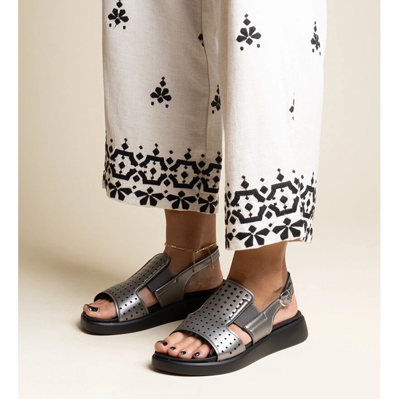 Sandale din grafit cu partea superioară ajurata Imogne gri 1