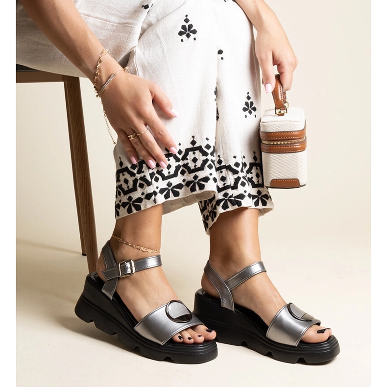 Sandale cu pană din piele ecologică Maddison argint 1