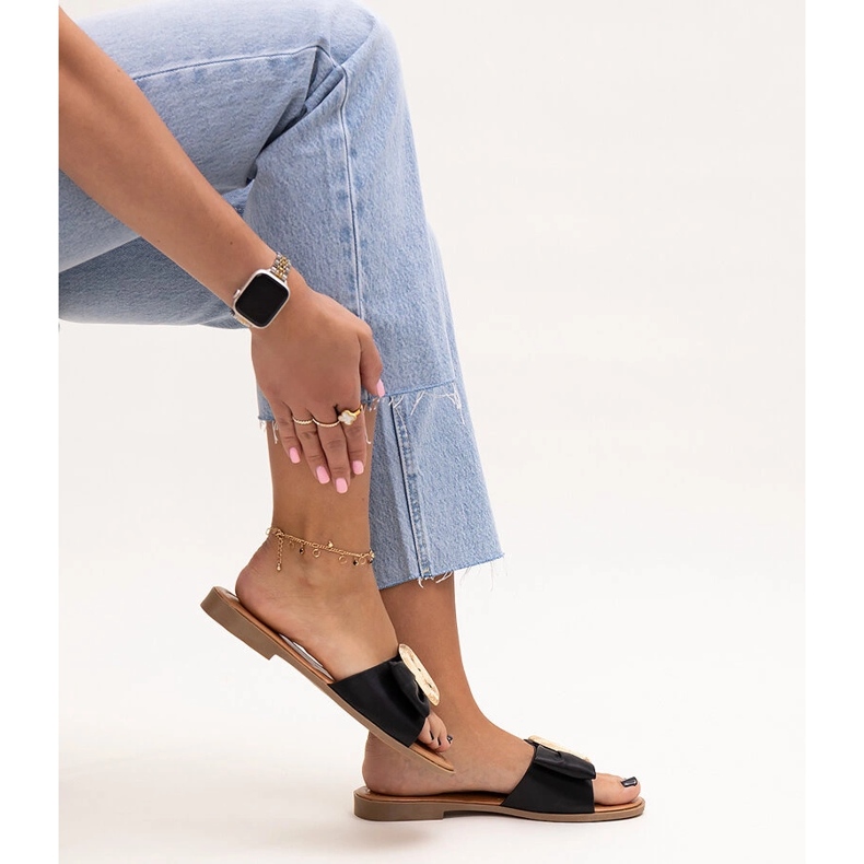 Șlapi negri cu cataramă Limera negru 1