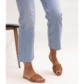 Papuci Marika maro brodati 2