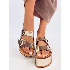 Șlapi din plută Galzai Gold cu platformă de aur 1