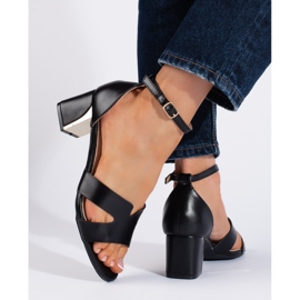 Sandale negre cu toc mic negru 2