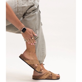 Papuci cu talpă din plută lucioasă Ribera maro 1