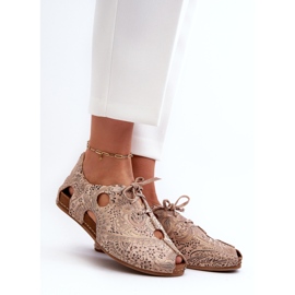 Pantofi De Dama Cu Motive Cu Decupaje Maciejka 06431-02 Bej 2 Pantofi De Dama Cu Motive Cu Decupaje Maciejka 06431-02 Bej 2