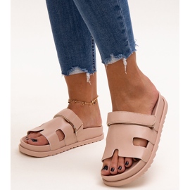 Flip-flops bej cu velcro de la Kassis 1 Flip-flops bej cu velcro de la Kassis 1