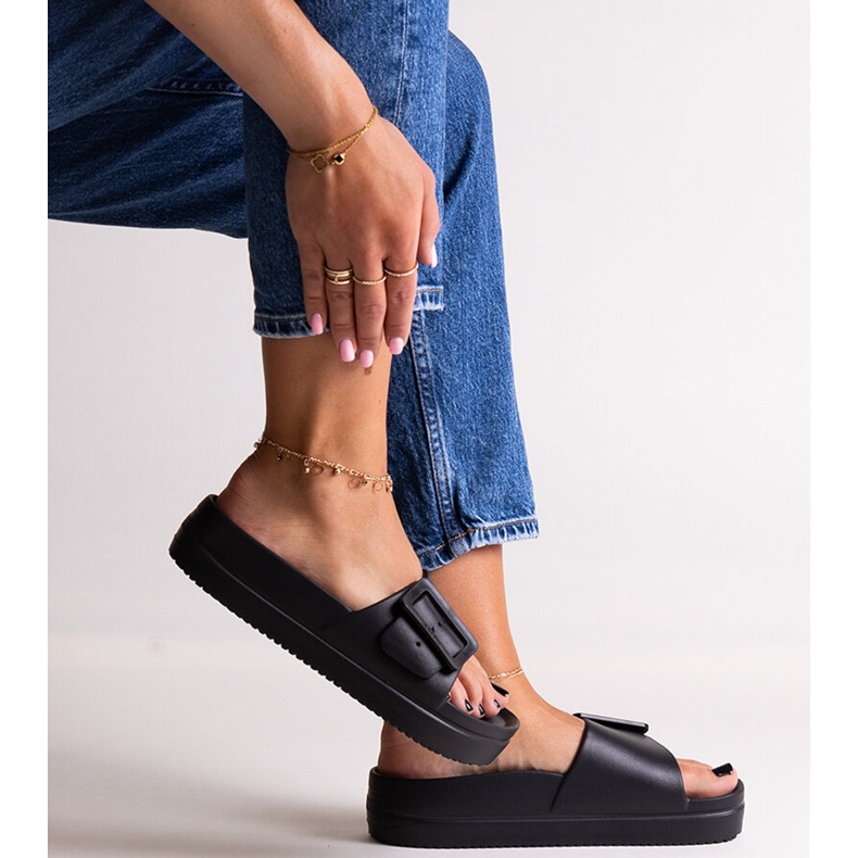 Șlapi Black Big Star NN274A662 906 negru 1