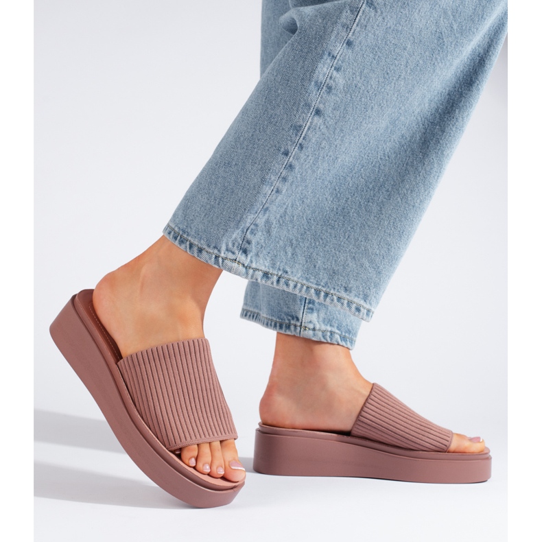 Sergio Leone Sandale cu pană roz de damă 1