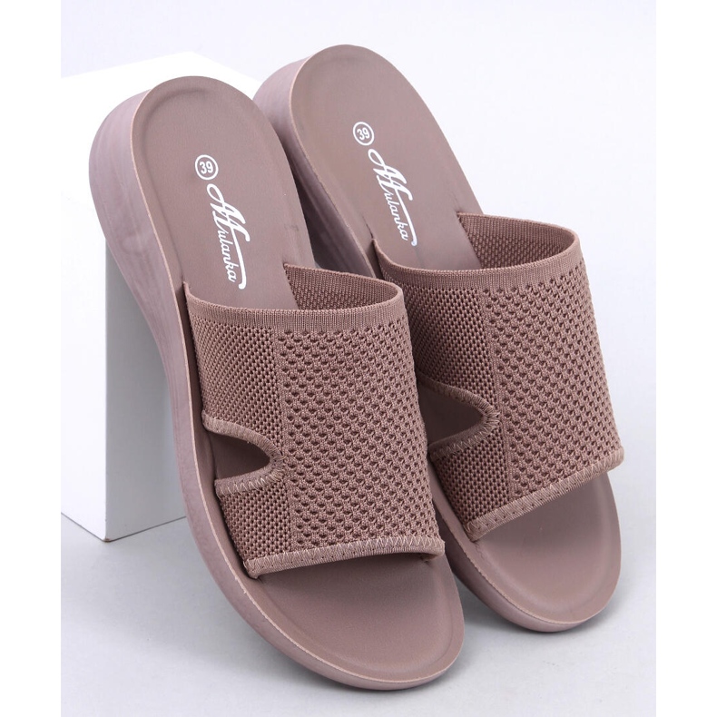 Flip-flops Herves Kaki moale ajurata bej 1 Flip-flops Herves Kaki moale ajurata bej 1