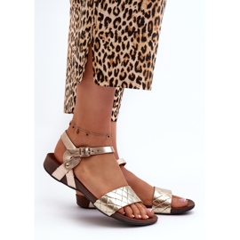 Sandale plate din piele pentru femei Zazoo 40027, aurii de aur 2