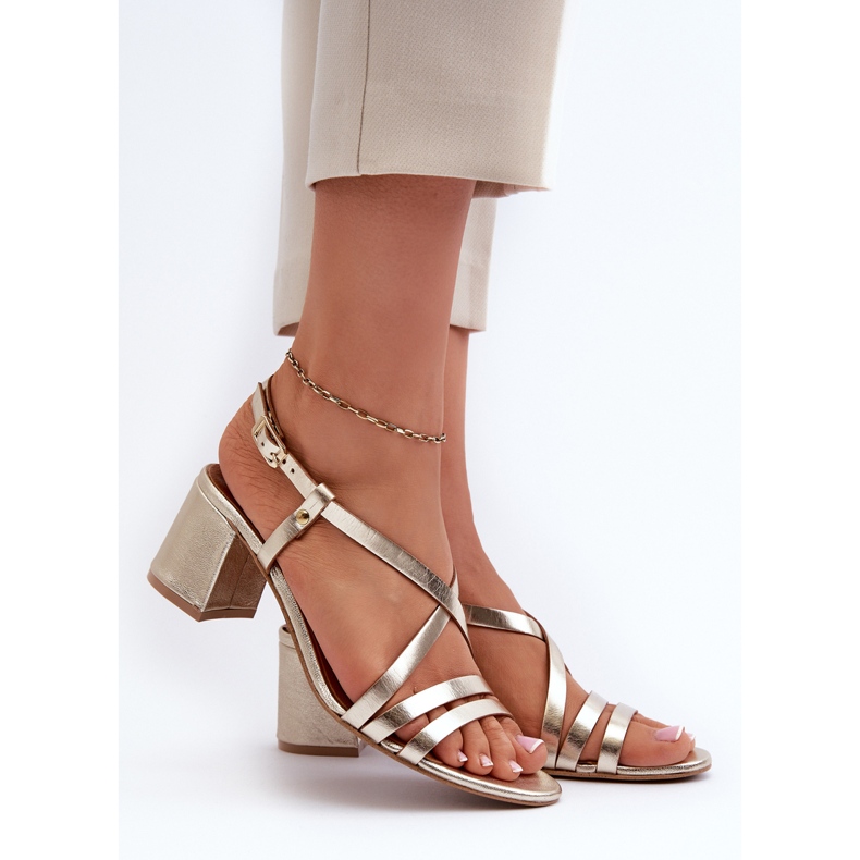 Sandale din piele cu toc mic Maciejka 06653-25 Aur de aur 2