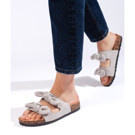 Papuci dama gri din piele intoarsa cu pluta 1