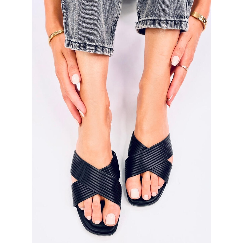 Papuci de damă Fuzzy Black negru 1