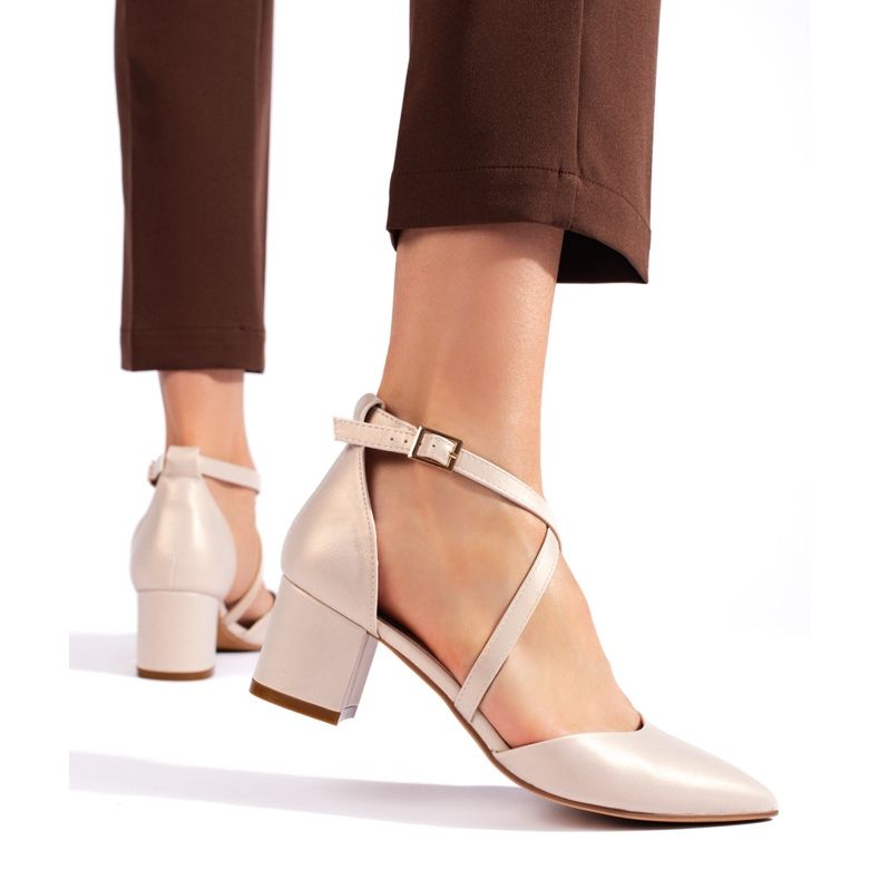 Pompe de damă bej de Sergio Leone 2