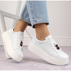Pantofi cu platforma din piele cu ursuleț Vinceza W JAN276B, alb 1