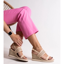 Sandale cu pană Muhja bej 1