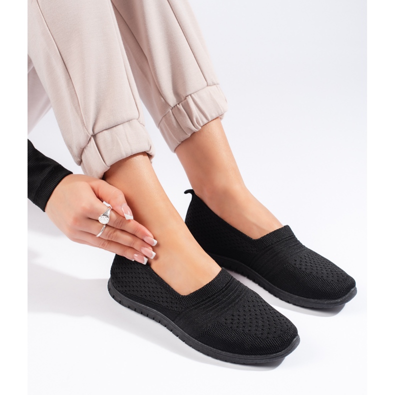 Pantofi sport negri cu slip-on negru 1