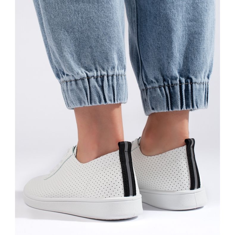 Seastar Pantofi de damă, albi, cu șireturi, ajurate 2