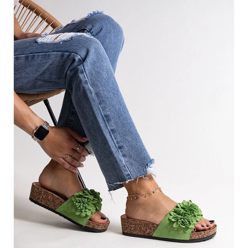 Flip-flops verzi cu flori pe platforma Apolonia verde 1