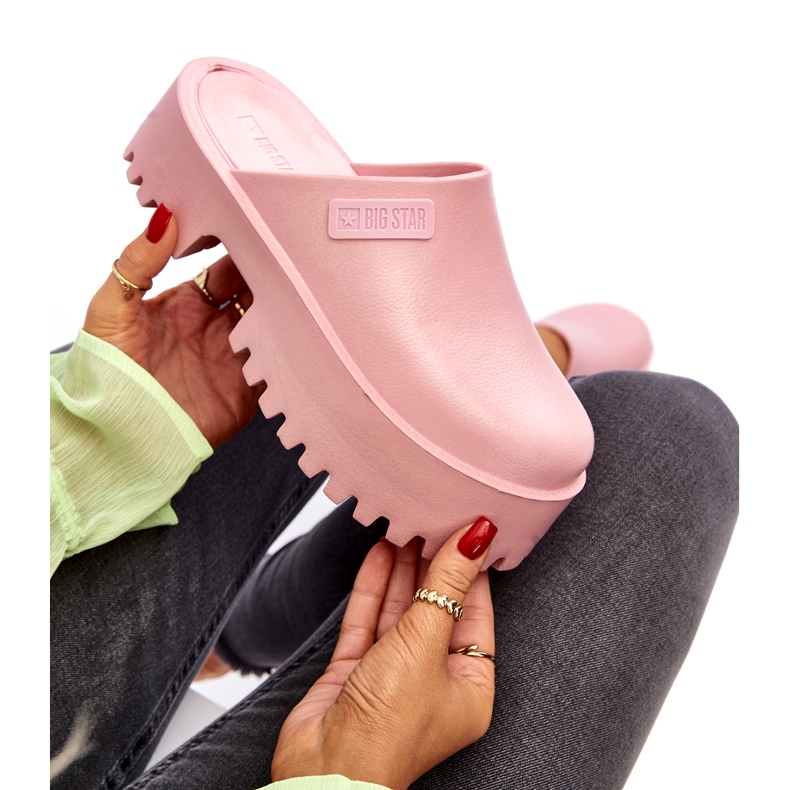 Flip-flops de damă On A Massive Sole Big Star NN274020 Roz 2