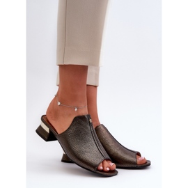 Flip-flops eleganti pentru dama din piele naturala pe tocuri joase Maciejka 06360-20 Grafit negru 1
