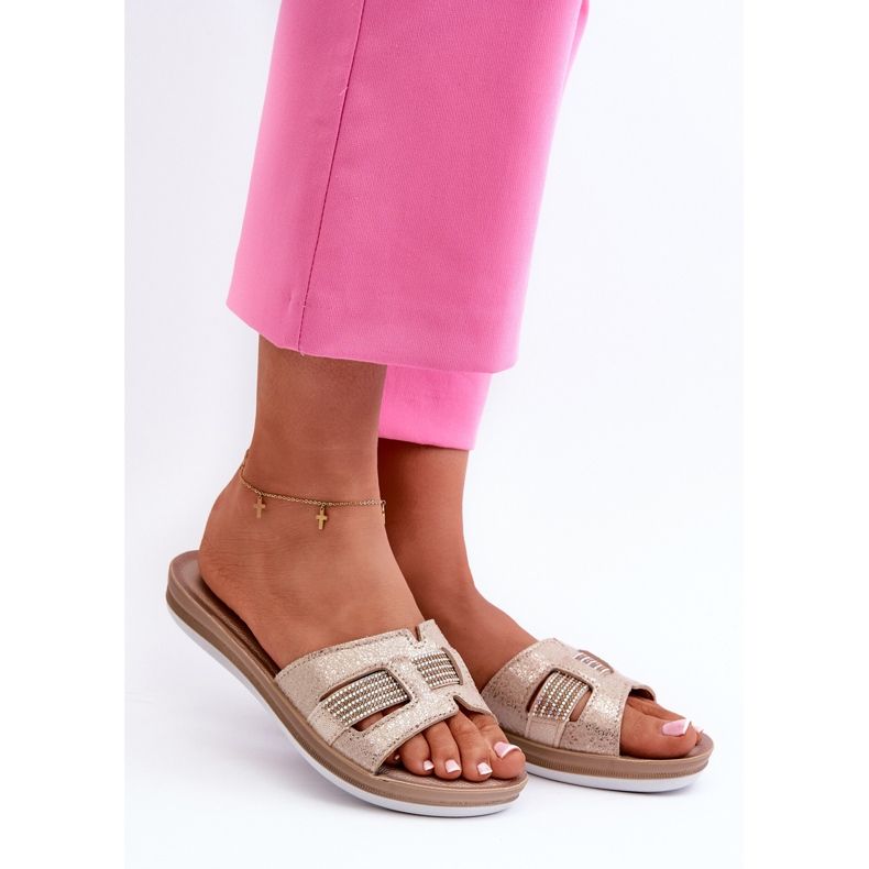 Flip-flops, strălucitori și confortabili pentru damă, Inblu BA000050 Gold de aur 1 Flip-flops, strălucitori și confortabili pentru damă, Inblu BA000050 Gold de aur 1
