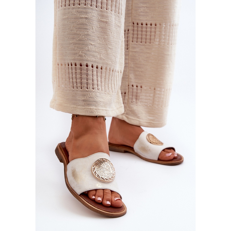 Flip-flops din piele Zazoo 2938, cu toc plat, cu decor auriu, periat de aur 2