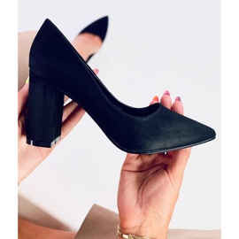 PA1 Pompe pe stâlpul Ivonne Black negru 5
