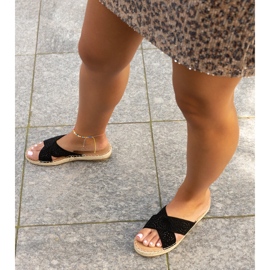 Papuci negri ajurati Awet negru 2 Papuci negri ajurati Awet negru 2