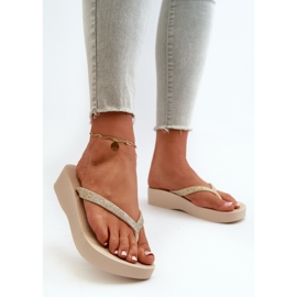 Flip-flops de damă cu o curea cu sclipici 83386 Ipanema Mesh Chic Plat Fem Bej 2