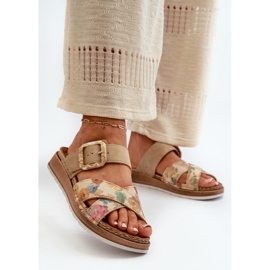 Flip-flops de damă confortabili, cu cataramă cu flori Inblu GS000051 maro 2 Flip-flops de damă confortabili, cu cataramă cu flori Inblu GS000051 maro 2