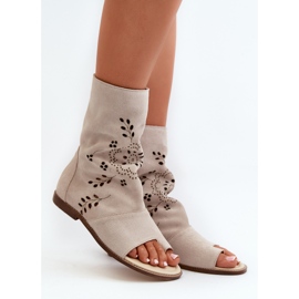 Sandale Zazoo 3437 pentru femei de piele intoarsa cu fermoar, bej deschis 1