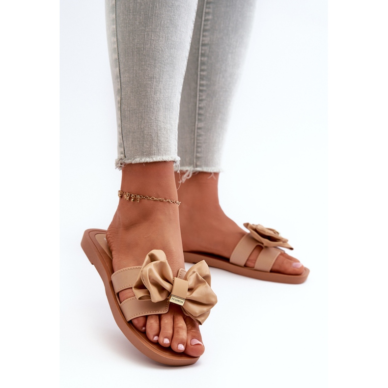 Flip-flops de damă cu fundă Camel Rivarina maro 2 Flip-flops de damă cu fundă Camel Rivarina maro 2