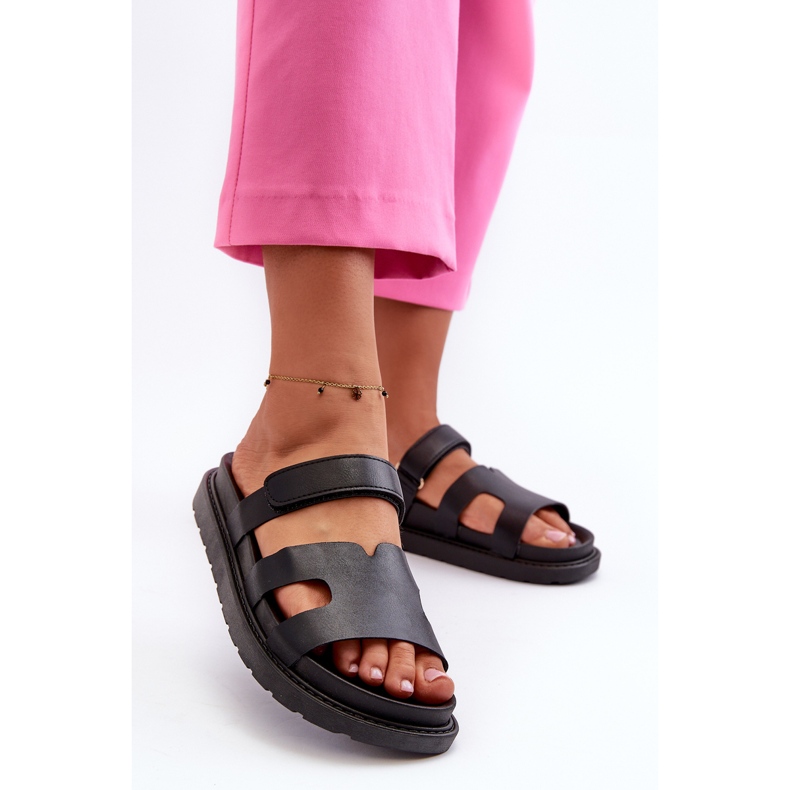 Flip-flops de damă din piele ecologică cu velcro, Silaka negru 2