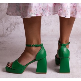 Sandale verzi cu toc înalt de la Vesna verde 2