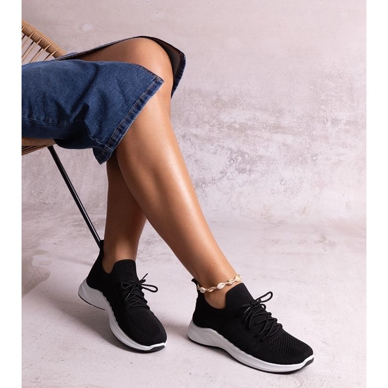 Tenisi sport negri Muaza negru 1 Tenisi sport negri Muaza negru 1