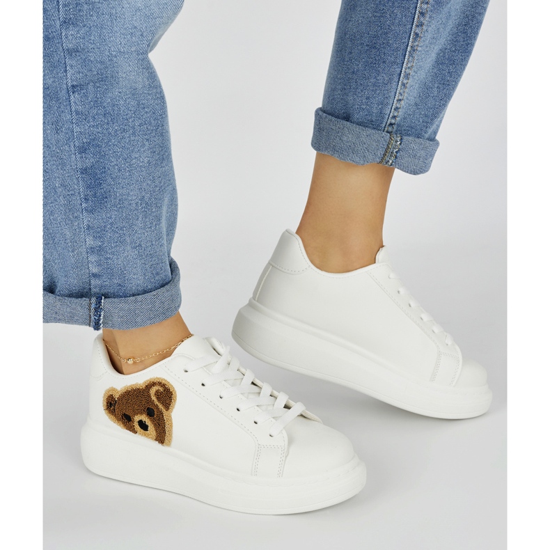Pantofi sport de damă albi cu ursuleț de pluș 2