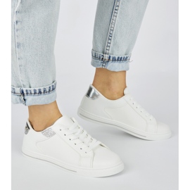 Pantofi sport clasici de dama alb 2