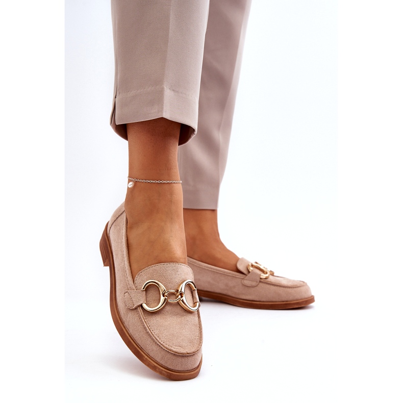 Vinceza Mocasini De Damă Bej De Căprioară Cu Decor Auriu 1