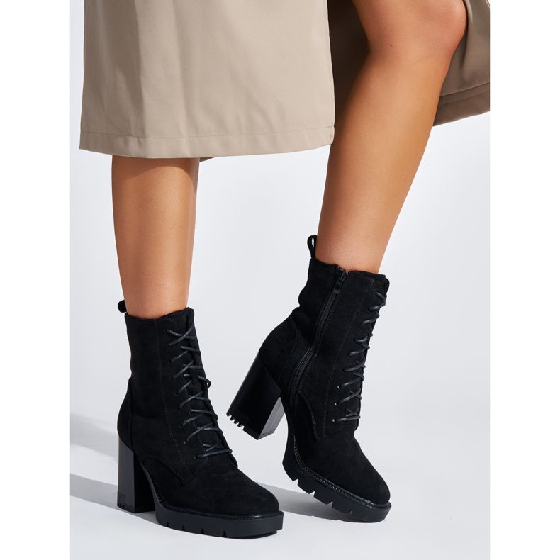 Botine negre din piele intoarsa cu siret negru 1