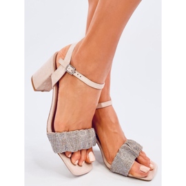 Sandale cu toc înalt de la Dash Nude bej 1