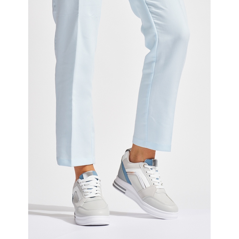 Adidași gri de damă cu pană ascunsă 2