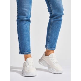 Tenisi albi de dama 2 Tenisi albi de dama 2