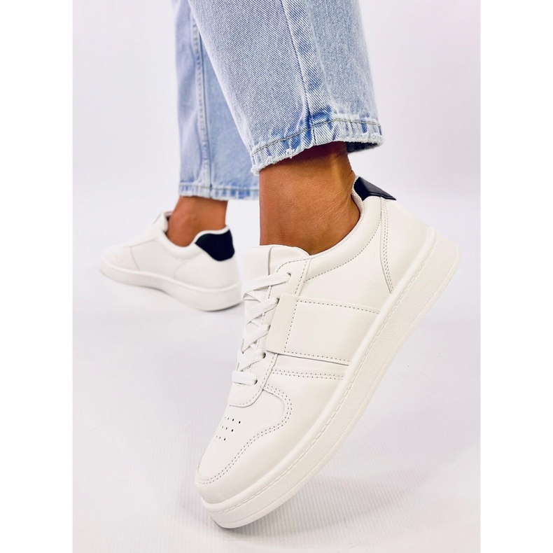 Tenisi dama Lemoro Black alb 2 Tenisi dama Lemoro Black alb 2