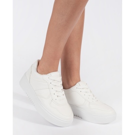 Pantofi sport de dama albi cu platforma 1 Pantofi sport de dama albi cu platforma 1