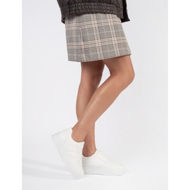 Pantofi sport de dama albi cu platforma 2 Pantofi sport de dama albi cu platforma 2