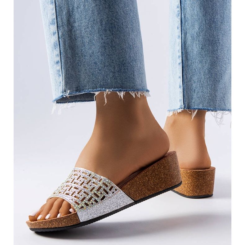 Sandale cu pană argintii de la Elitha 1