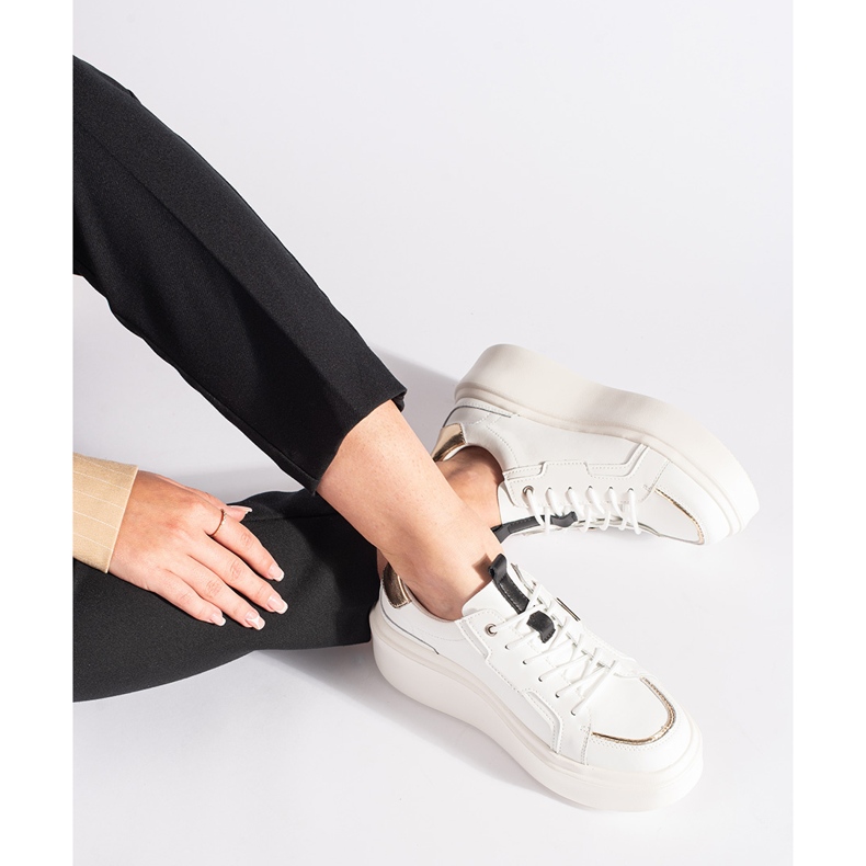 Tenisi albi cu platforma din piele 2