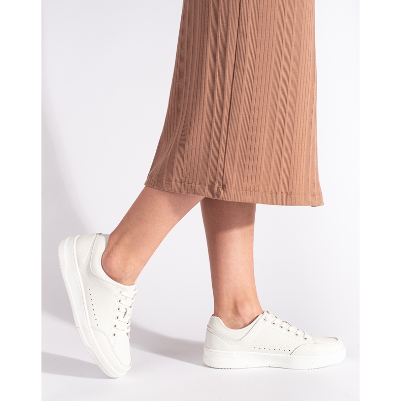 Tenisi albi din piele cu platforma inalta 1