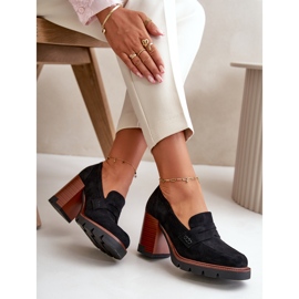 Pantofi de damă cu toc înalt din piele ecologică neagră Vinceza 58105 negru 2 Pantofi de damă cu toc înalt din piele ecologică neagră Vinceza 58105 negru 2